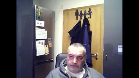 Chris online show from January 5, 2025, 4:36 am