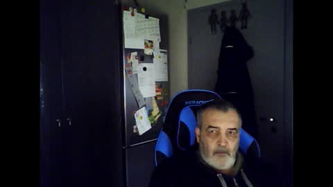 Chris online show from October 4, 2025, 11:30 am