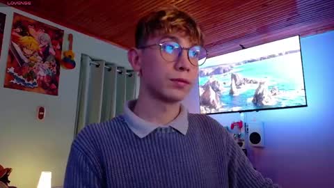 chris_blake_ online show from June 8, 2026, 11:05 pm