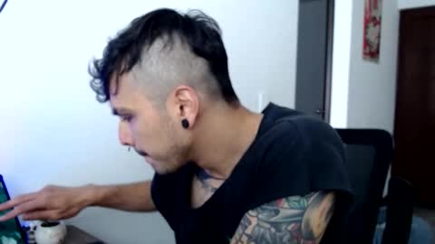 Im back here lets play hard online show from December 13, 2025, 7:53 pm