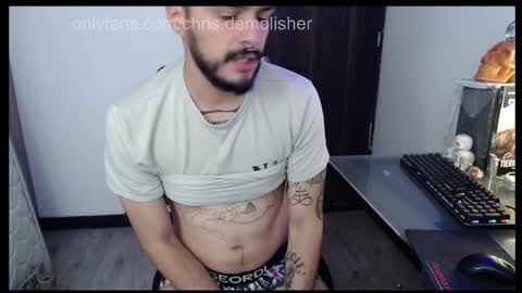 Snapshot of chris_demolisher chatting on March 9, 2026, 8:35 pm Im back here lets play hard online show from March 9, 2026, 8:35 pm