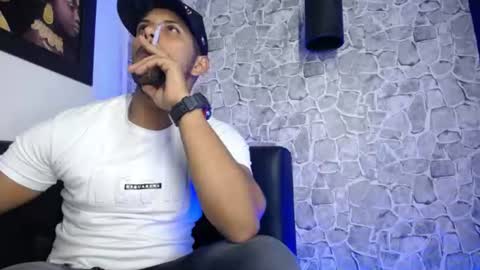 Snapshot of chris_dick2 chatting on July 21, 2026, 5:10 am chris_dick2 online show from July 21, 2026, 5:10 am