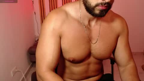 Snapshot of chris_magnum_ chatting on April 28, 2026, 11:43 pm cris Twitter magnum101010 insta magnumc20 online show from April 28, 2026, 11:43 pm