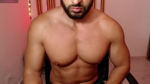 Snapshot of chris_magnum_ chatting on May 10, 2026, 12:38 am cris Twitter magnum101010 insta magnumc20 online show from May 10, 2026, 12:38 am