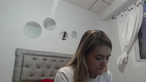 Yarixa online show from December 12, 2024, 11:03 pm