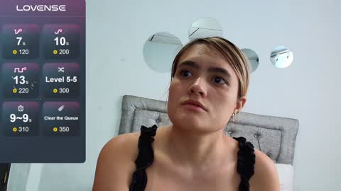 Yarixa online show from January 20, 2025, 8:18 pm