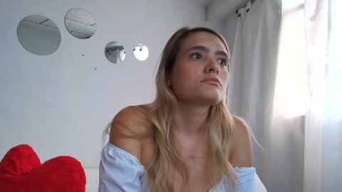 Yarixa online show from February 1, 2025, 10:13 pm