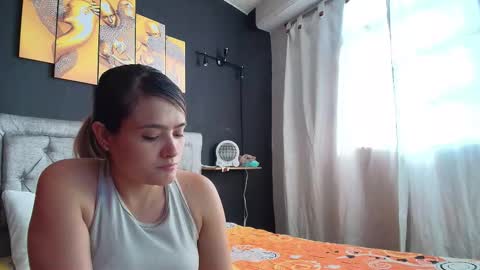 Yarixa online show from October 4, 2025, 9:02 pm