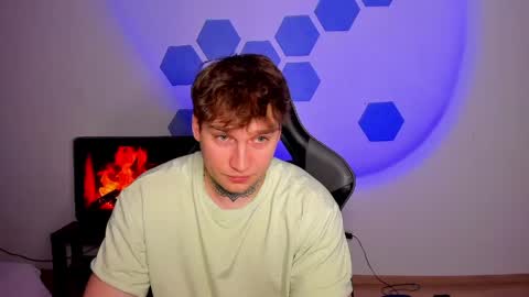 Chris Tyson online show from April 18, 2026, 10:10 pm