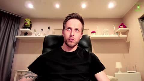Chris online show from June 9, 2026, 1:06 am