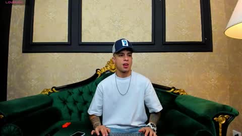 Chris online show from October 15, 2025, 11:21 am