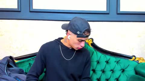 Chris online show from October 26, 2025, 11:05 am