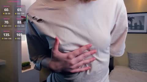 Lizz online show from October 9, 2025, 8:07 pm