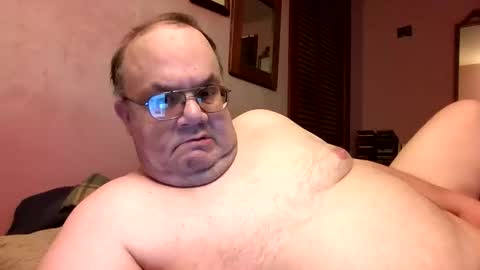 Snapshot of chrismini312 chatting on June 3, 2026, 11:32 pm Chris The Jerk Off King online show from June 3, 2026, 11:32 pm