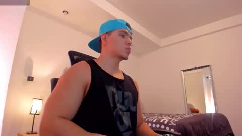 chrismorgan24 online show from November 24, 2025, 5:34 pm