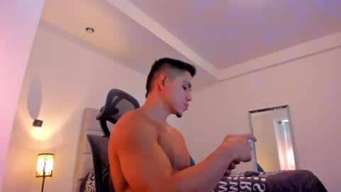 Snapshot of chrismorgan24 chatting on June 4, 2026, 3:29 pm chrismorgan24 online show from June 4, 2026, 3:29 pm