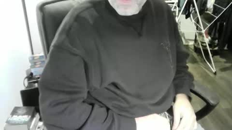 chrisprngr online show from February 9, 2026, 10:25 pm