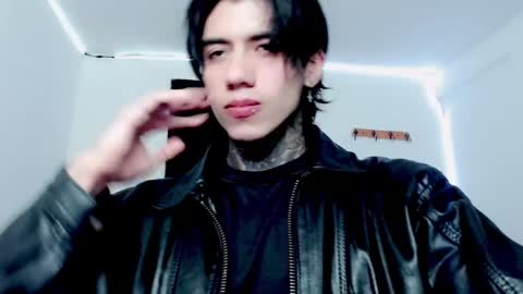 CHRIS  INDEPENT MODEL online show from January 29, 2025, 7:43 pm