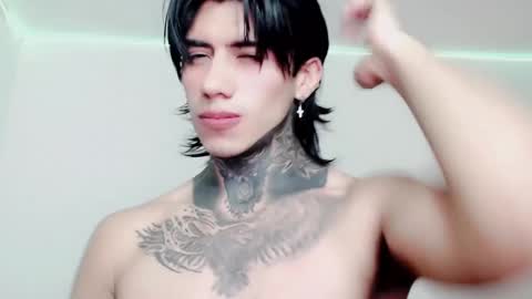 CHRIS  INDEPENT MODEL online show from March 9, 2025, 9:14 pm