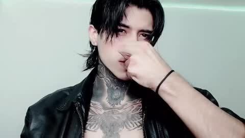 CHRIS  INDEPENT MODEL online show from March 10, 2025, 12:18 am