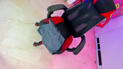 chrissangel12 online show from November 14, 2025, 5:28 am