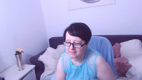 Snapshot of christarose chatting on June 28, 2026, 7:36 am Christa online show from June 28, 2026, 7:36 am