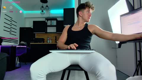UPVOTE ME ------  ILL DO SOMETHING FOR FREE online show from December 9, 2024, 6:01 am