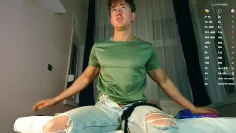 UPVOTE ME ------  ILL DO SOMETHING FOR FREE online show from November 25, 2025, 4:29 pm