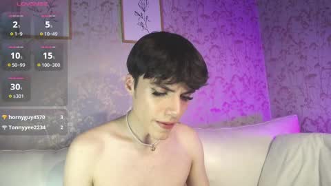 Chris online show from December 6, 2024, 11:33 am