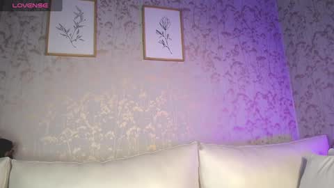 Chris online show from December 13, 2024, 6:21 am