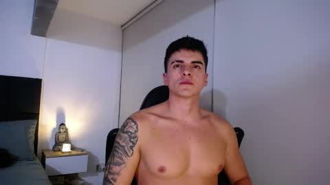 Christian online show from November 7, 2025, 11:05 pm