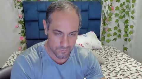 Snapshot of christianzecevic chatting on November 9, 2025, 12:42 am christianzecevic online show from November 9, 2025, 12:42 am