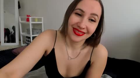 Snapshot of christina_rosse chatting on April 2, 2026, 10:35 am christina rosse online show from April 2, 2026, 10:35 am