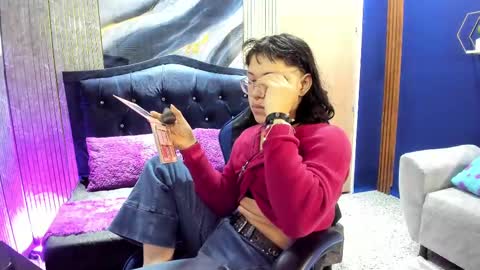 CHRISTINA online show from September 16, 2025, 1:34 pm