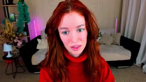 christinaconteeree online show from November 27, 2025, 7:16 pm