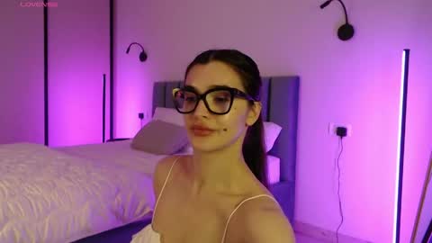 chris online show from April 19, 2026, 6:21 pm