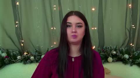 Christina online show from December 5, 2025, 6:37 pm