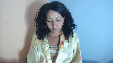 christine213 online show from November 9, 2025, 6:33 am