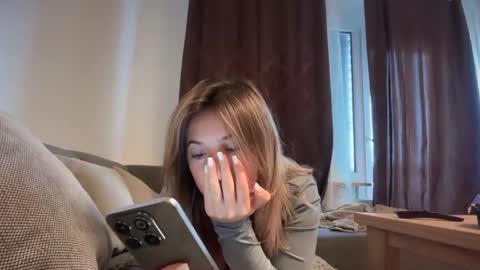 Christine online show from November 2, 2025, 10:50 am