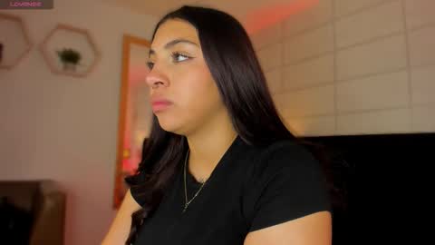 Christine  online show from September 29, 2025, 12:10 pm