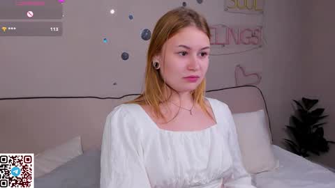 christine_wallker online show from September 12, 2025, 12:44 am