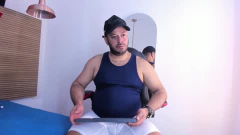 Snapshot of christopher_cruz_ chatting on December 1, 2025, 8:36 pm christopher_cruz_ online show from December 1, 2025, 8:36 pm