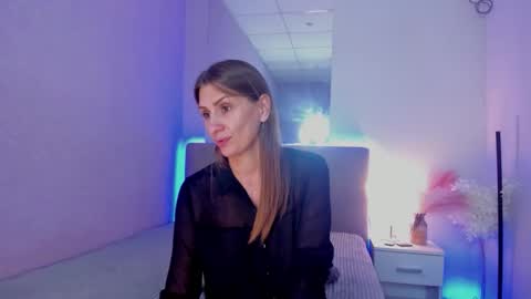 ChristyBrooks online show from September 11, 2025, 8:20 pm