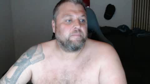 Snapshot of chrizz80 chatting on May 30, 2026, 10:51 pm Chrizz online show from May 30, 2026, 10:51 pm