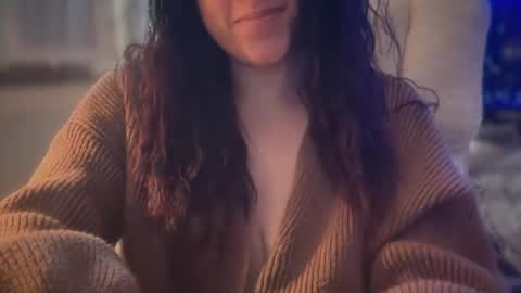Snapshot of chronicallyxo chatting on July 29, 2026, 3:43 pm xolena zo-lee-na online show from July 29, 2026, 3:43 pm