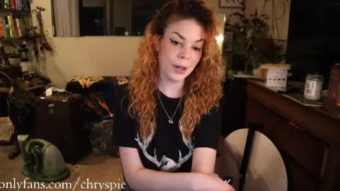 Snapshot of chrysanthulu chatting on April 25, 2026, 5:21 am Chrys online show from April 25, 2026, 5:21 am