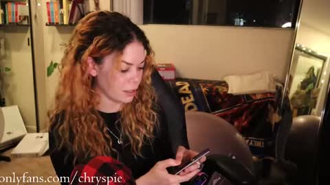 Snapshot of chrysanthulu chatting on May 30, 2026, 6:10 am Chrys online show from May 30, 2026, 6:10 am