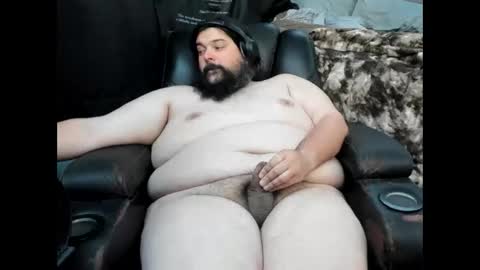 chubbnuncut online show from April 21, 2026, 5:36 am