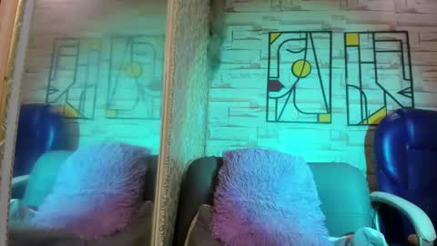 Snapshot of chubby_girls11_aws chatting on December 18, 2024, 9:58 am Im Sara online show from December 18, 2024, 9:58 am