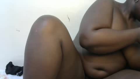 Snapshot of chubby_queenie07 chatting on September 30, 2025, 9:58 am DivaDee online show from September 30, 2025, 9:58 am